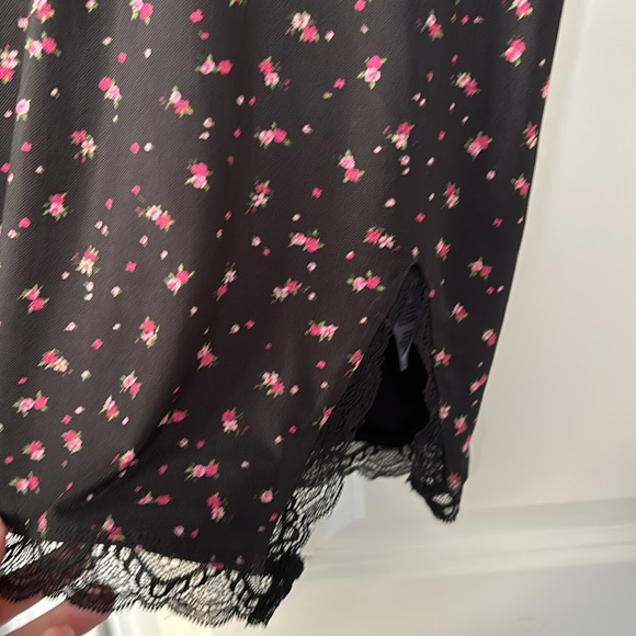 GARAGE Dress - Picture 3 of 6